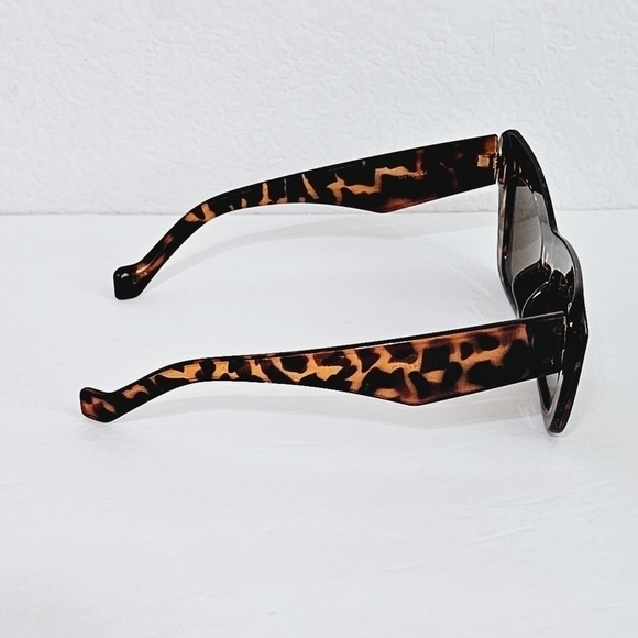 New! 2 Pack Kenna Cat Eye Sunglasses Black Brown Tortoise Shell Bundle main image 10